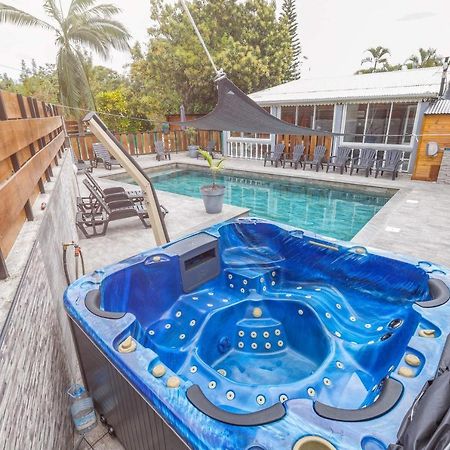 Вилла L'Avocat 1 Avec Piscine Chauffee Et Jacuzzi A Partager Ле-Тампон Экстерьер фото