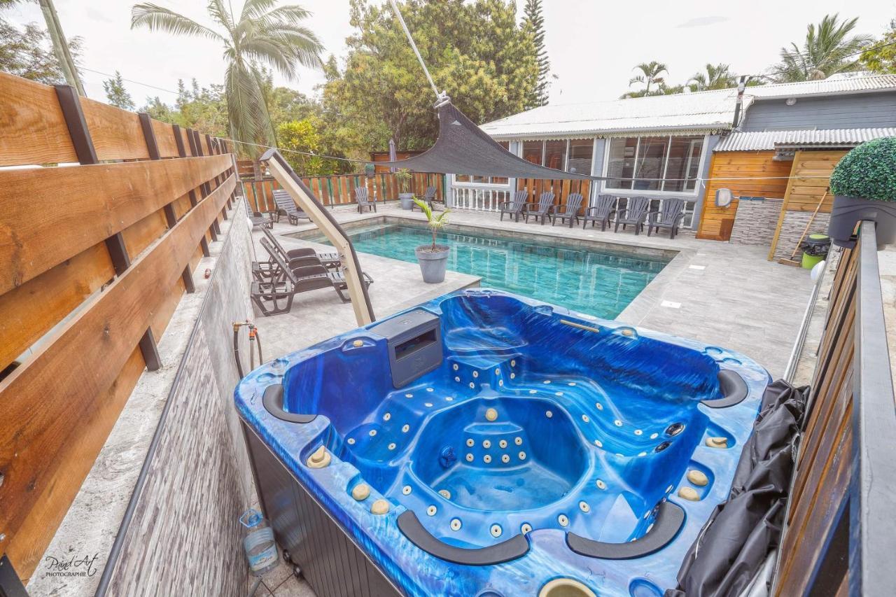 Вилла L'Avocat 1 Avec Piscine Chauffee Et Jacuzzi A Partager Ле-Тампон Экстерьер фото